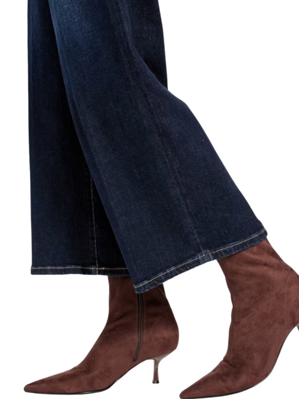 GUESS Yanka Pointed Toe Kitten Heel Ankle Booties Dark Brown NEW - 7M